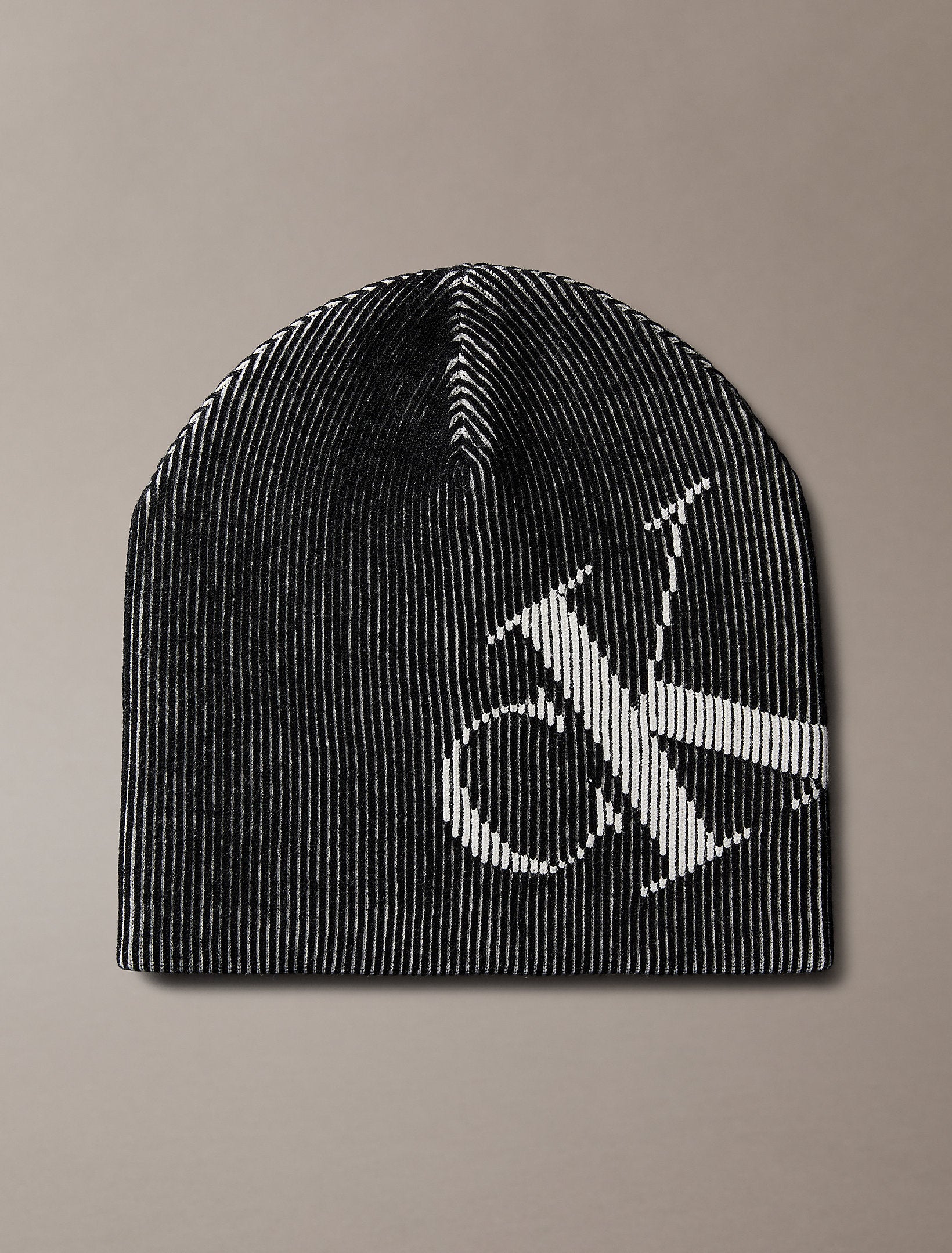 כובע קלווין קליין Bold Graphic Skullcap Beanie