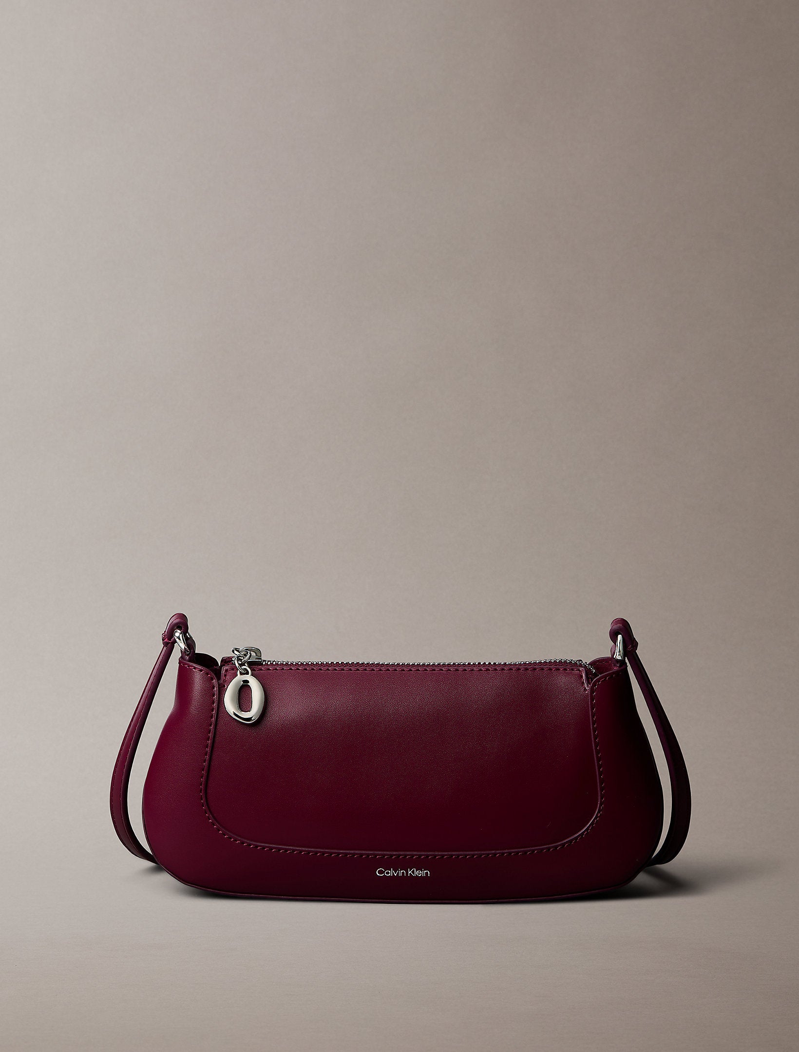 תיק קלווין קליין Hardware Zip Crossbody