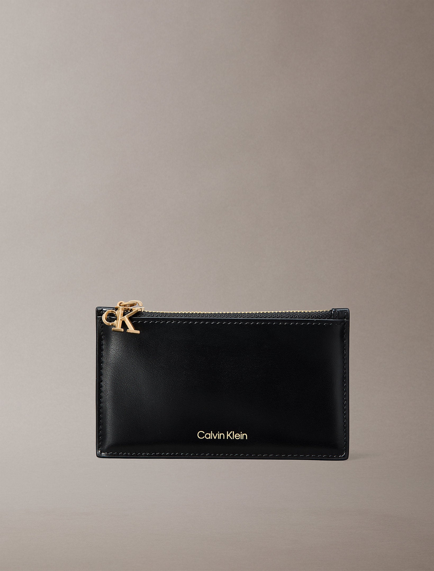 Calvin Klein Puller 6cc Zip Cardcase Wallet