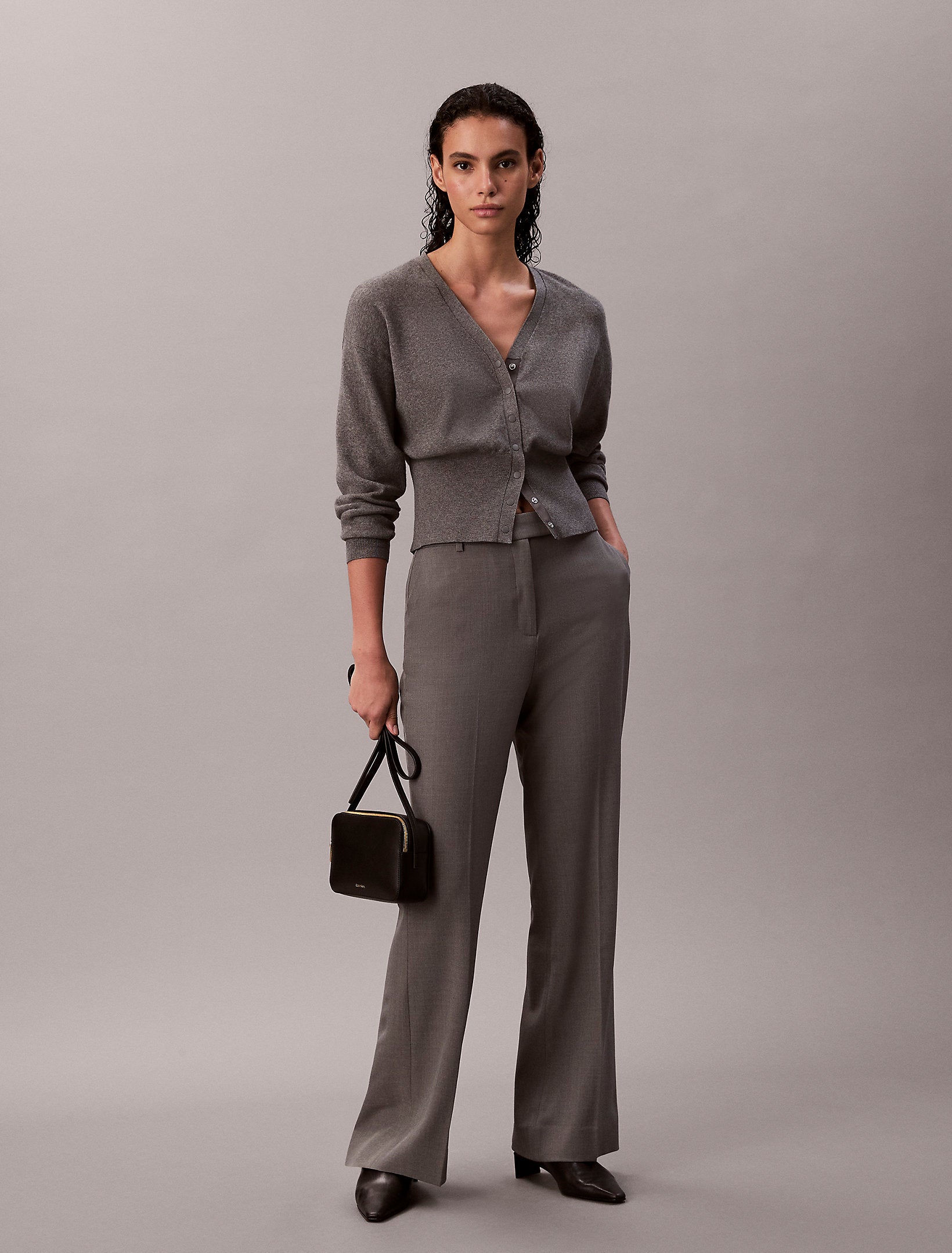 תיק קלווין קליין Elongated Camera