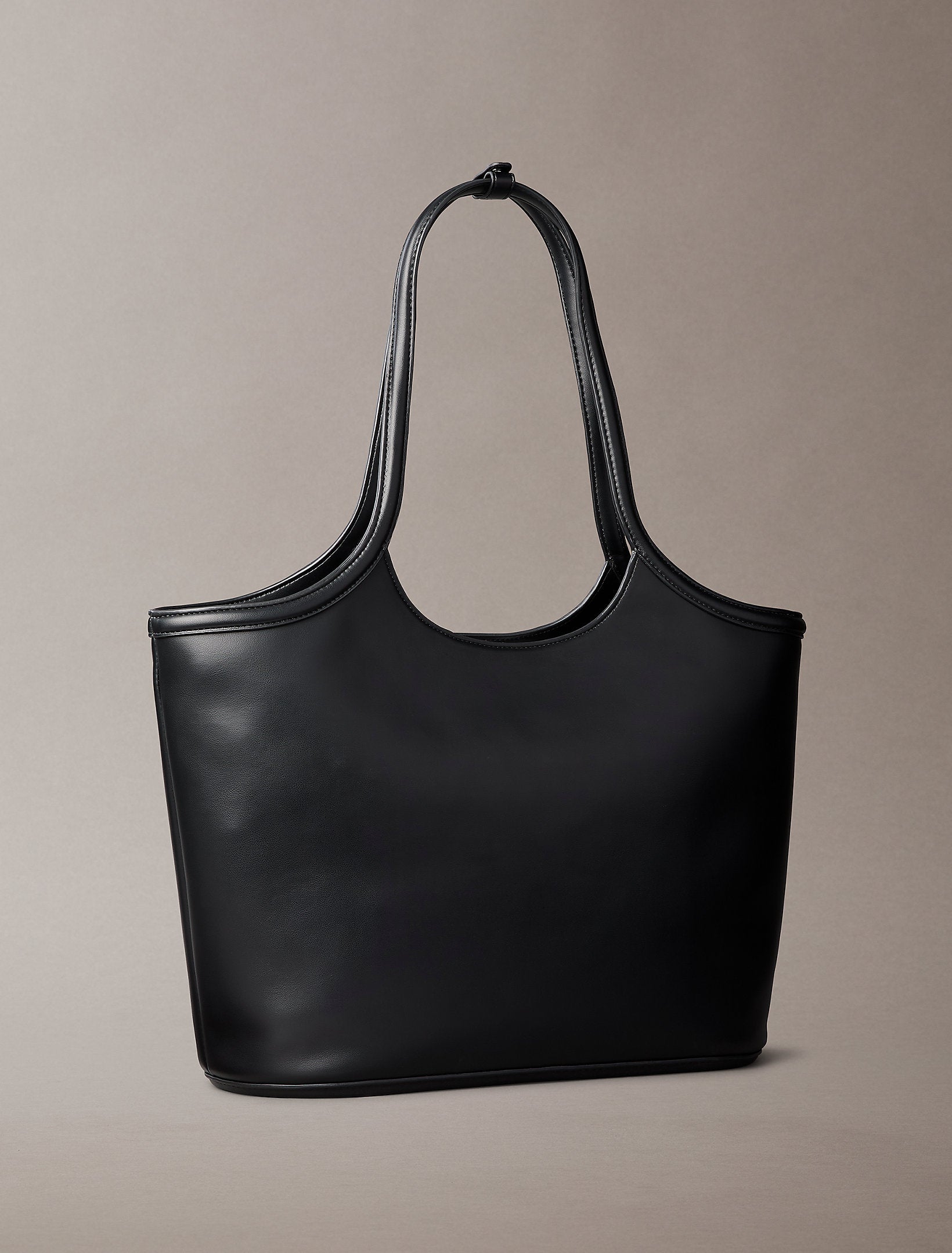 حقيبة كالفين كلاين Bold Shopper