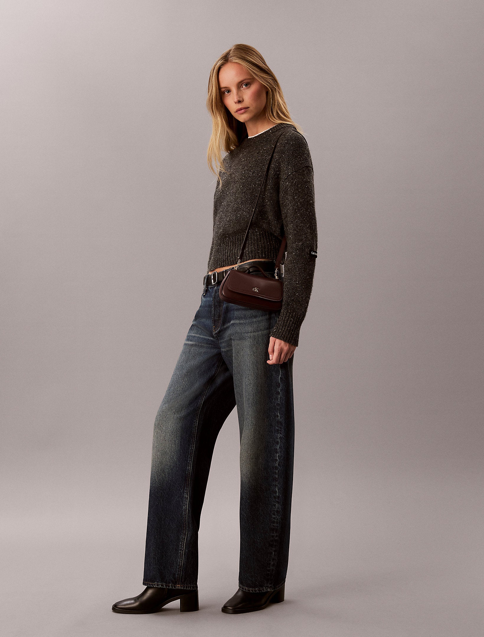 حقيبة كالفين كلاين Top Handle Crossbody