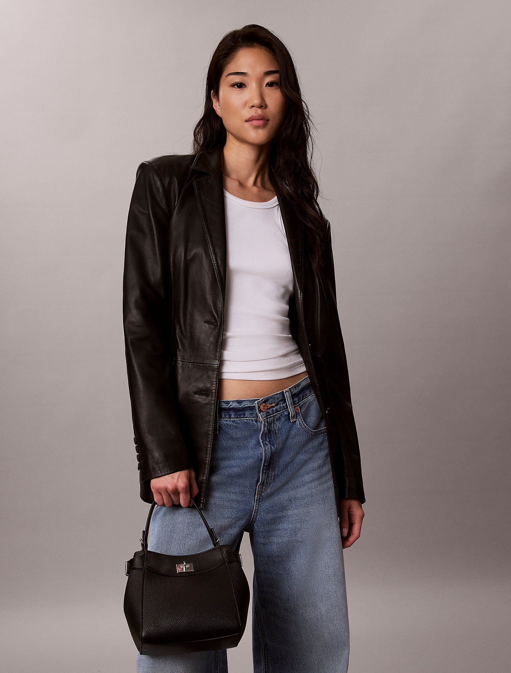 حقيبة كالفين كلاين Mix Media Crossbody