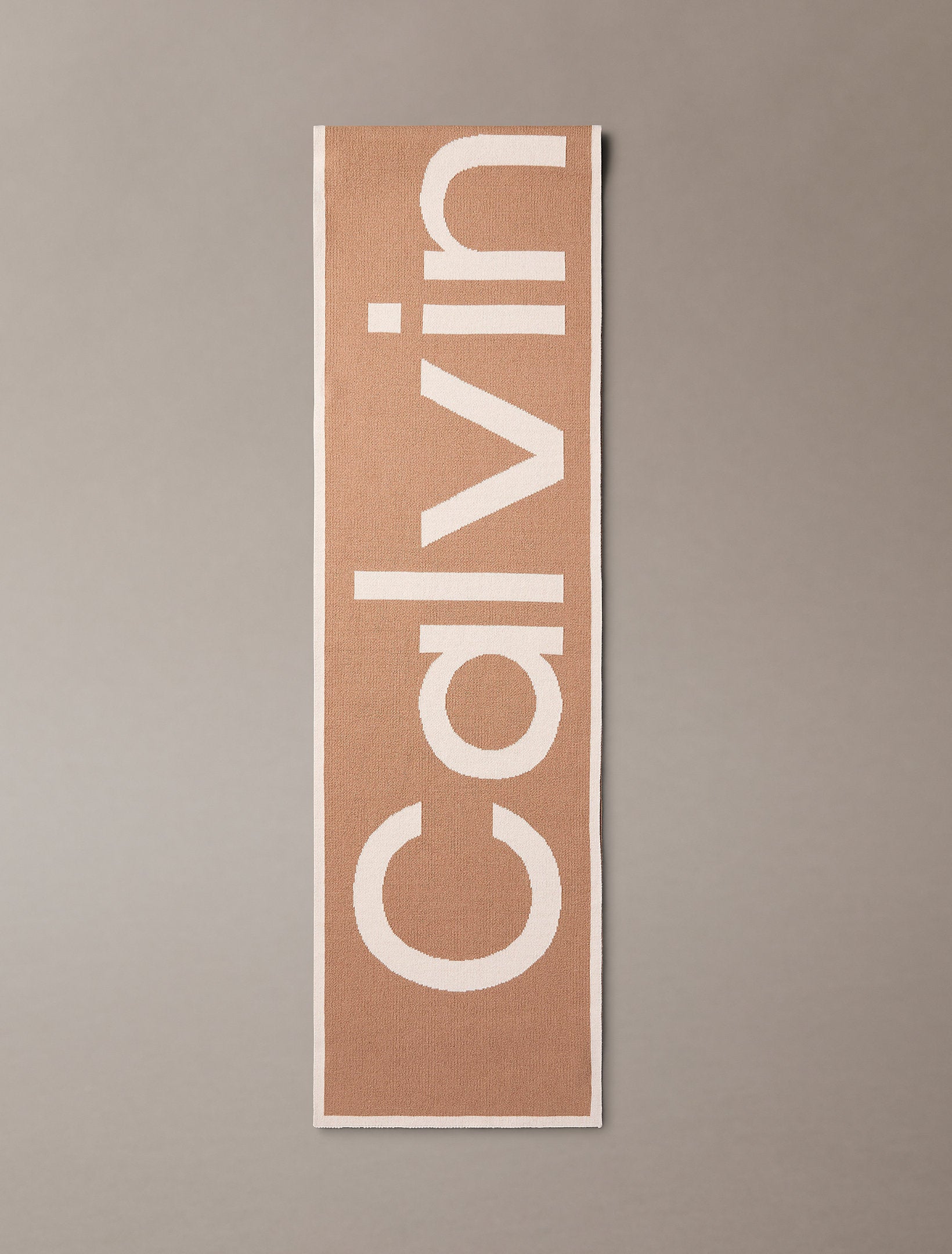 وشاح كالفين كلاين Bold Logo 2-Tone Jacquard