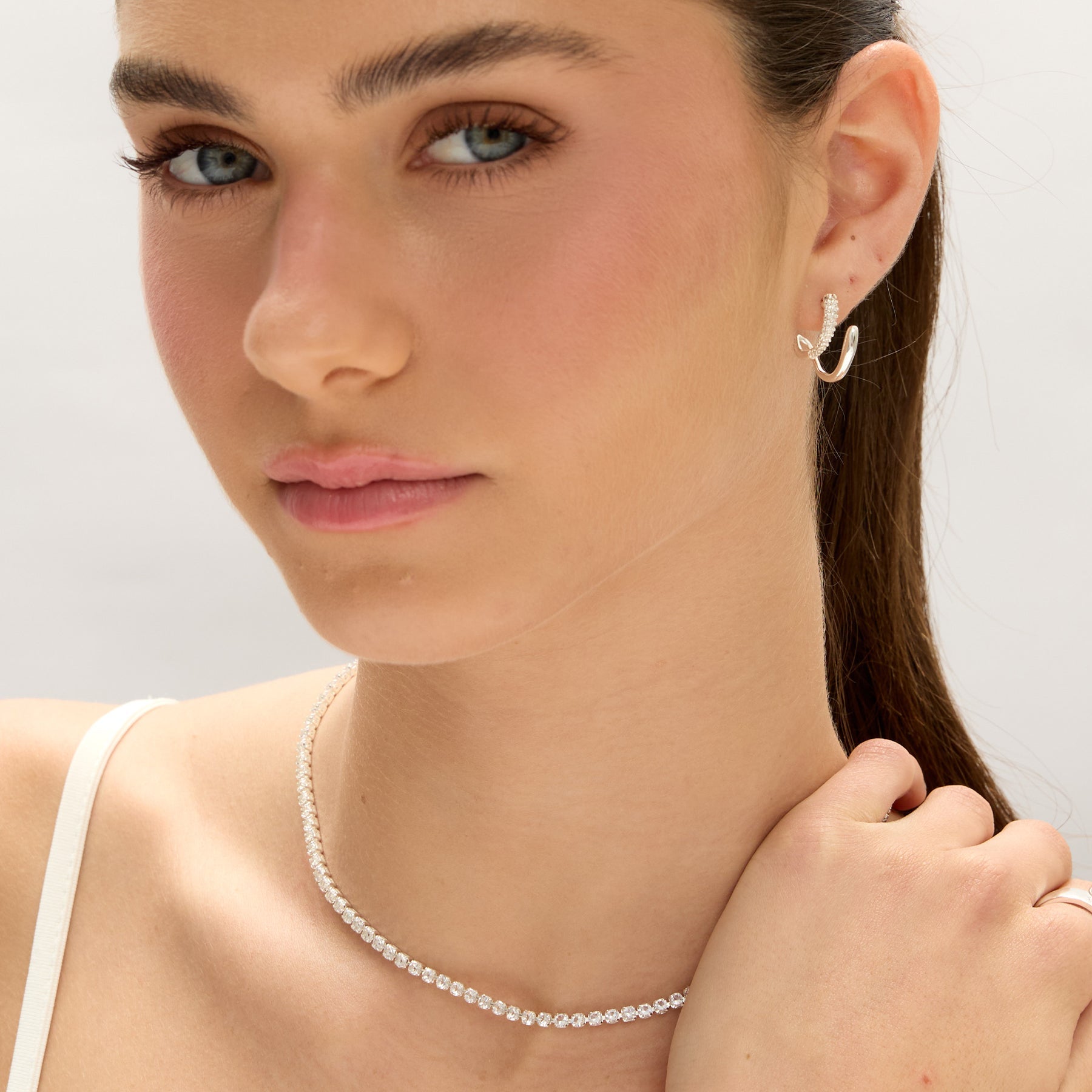 Danon Shimmer Necklace