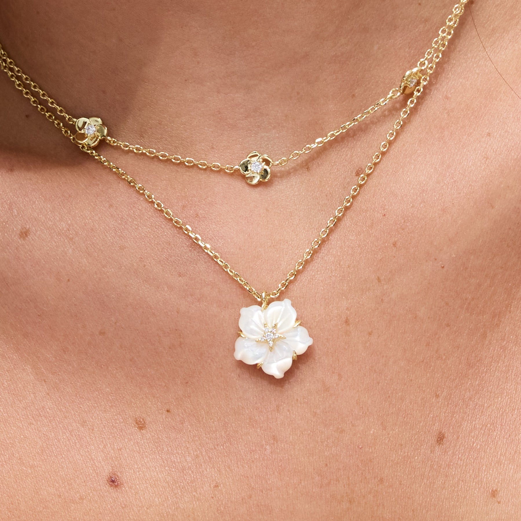 Danon Daisy Necklace