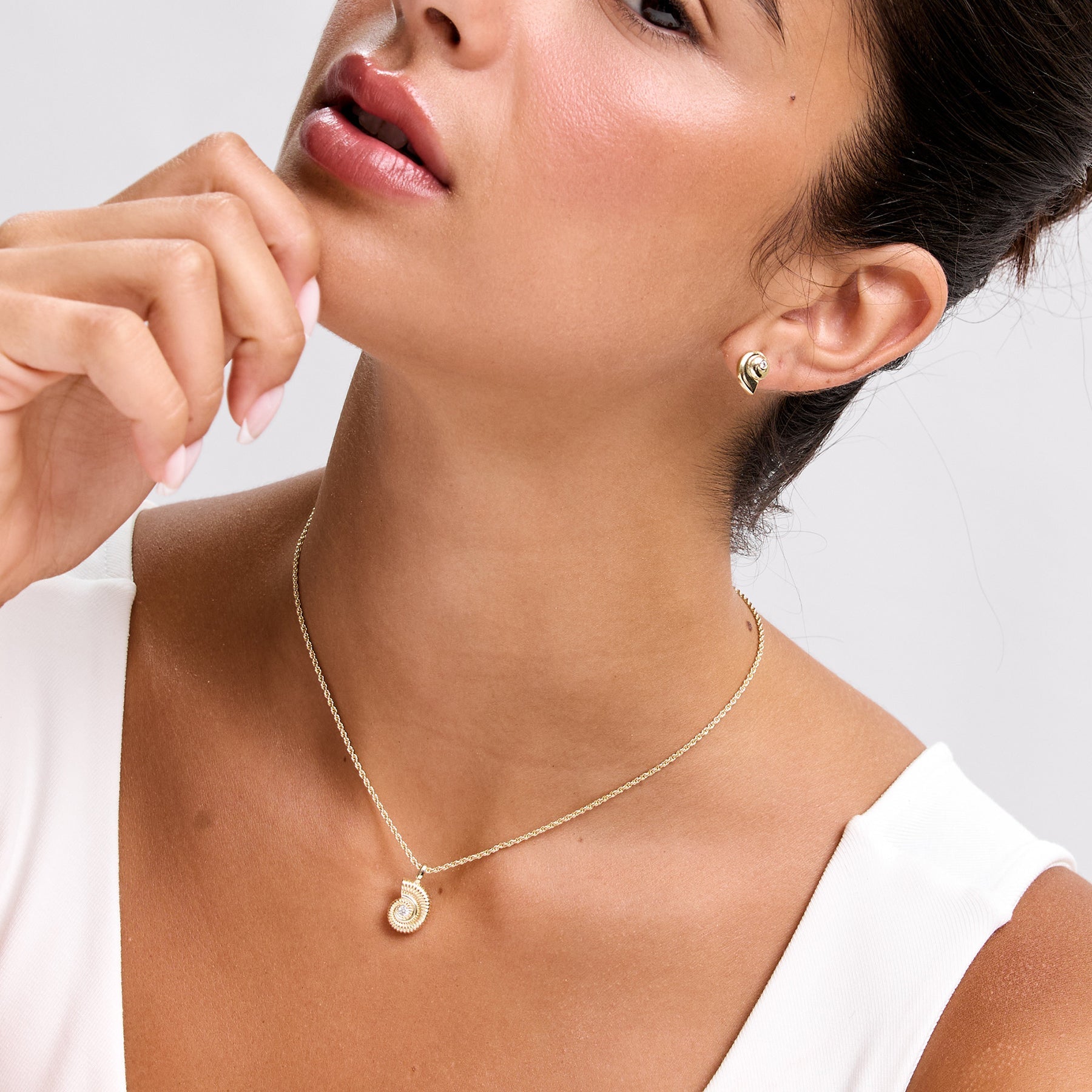 Danon Shell Necklace