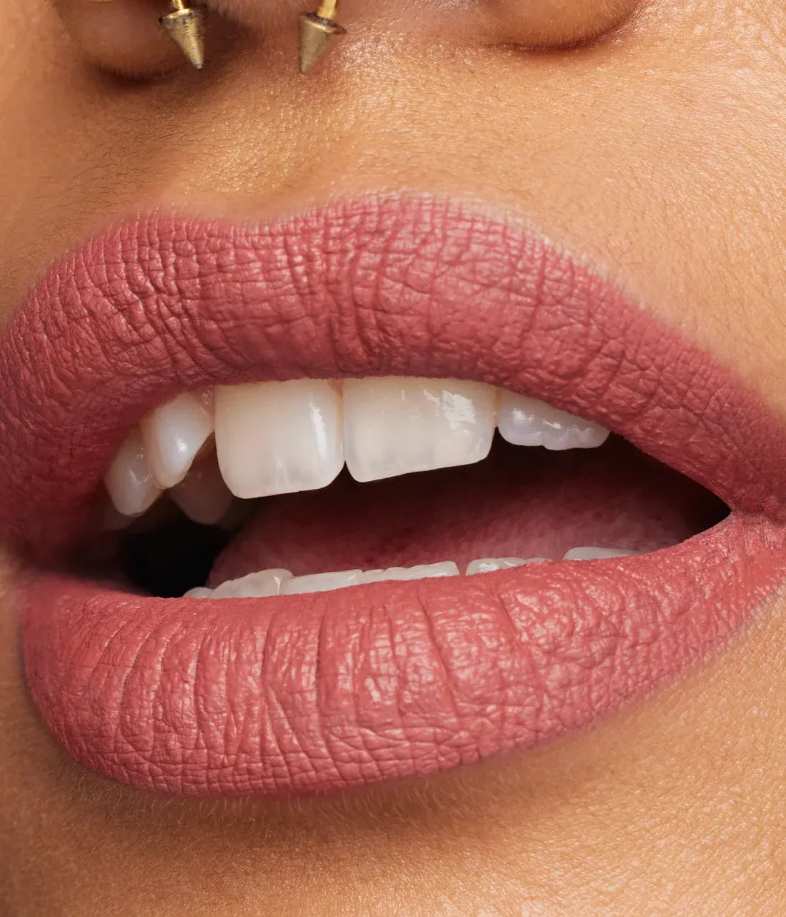 Huda Beauty Liquid Matte Ultra-Comfort Transfer-Proof Lipstick Lipstick