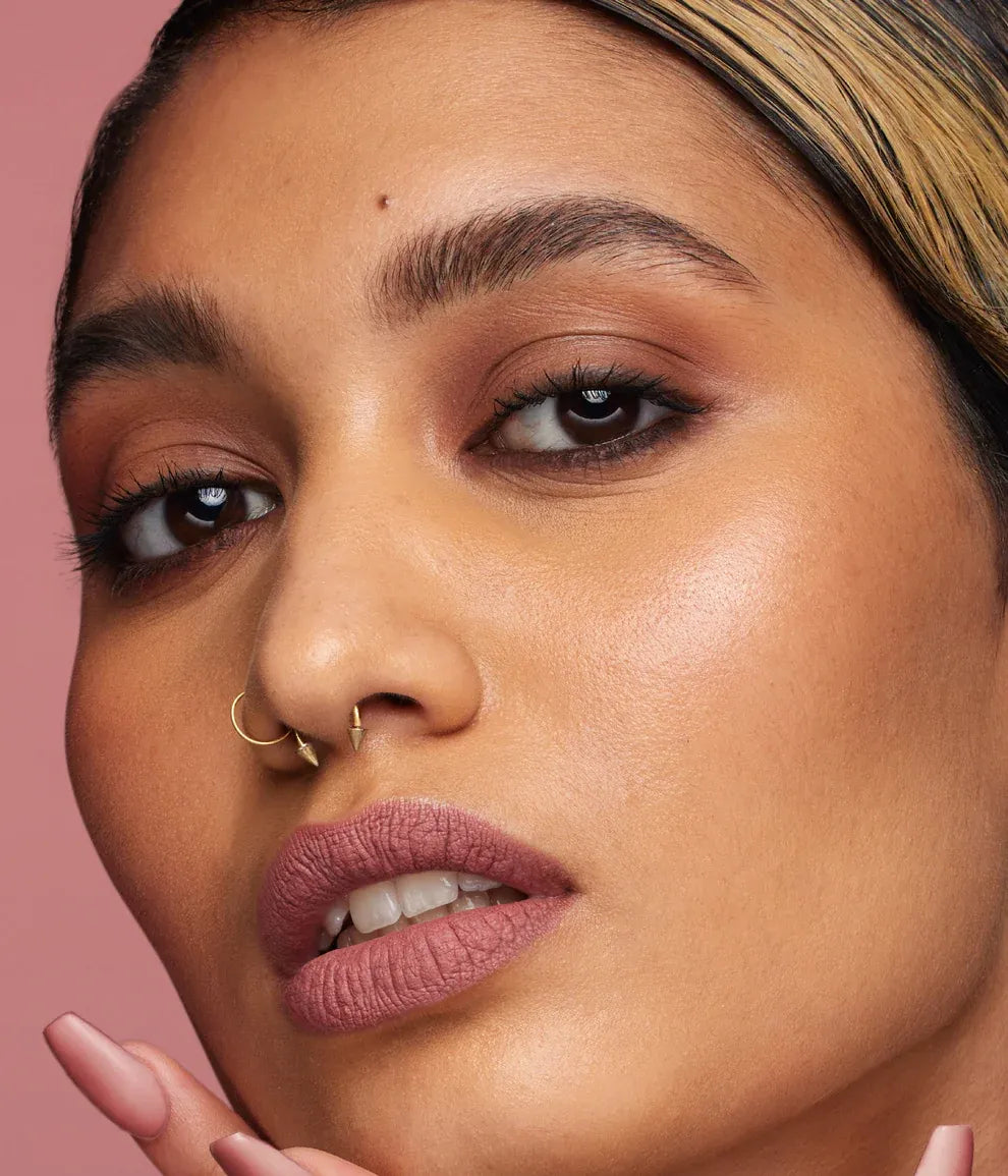 Liquid Matte Ultra-Comfort Transfer-Proof Lipstick