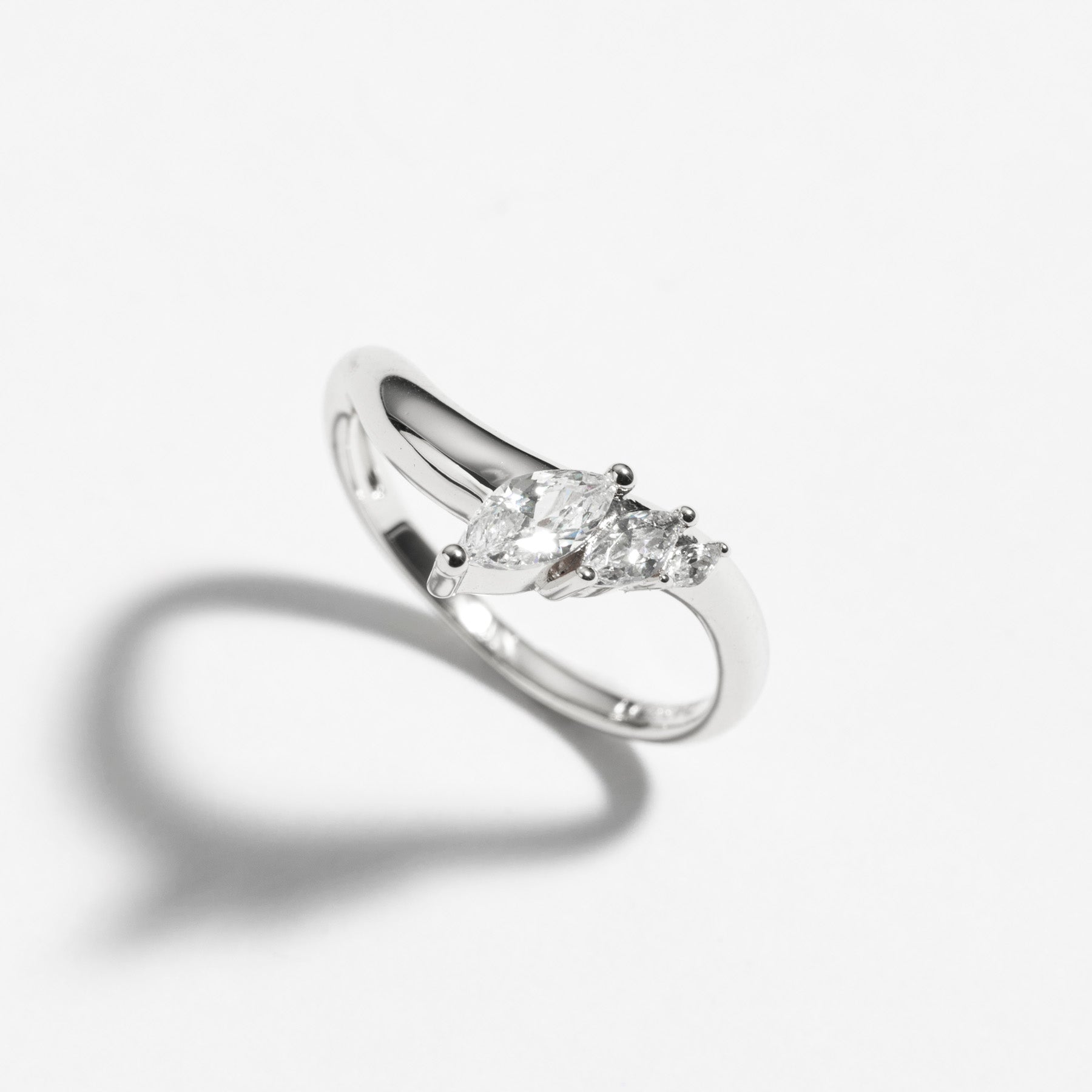 Danon Sia Ring