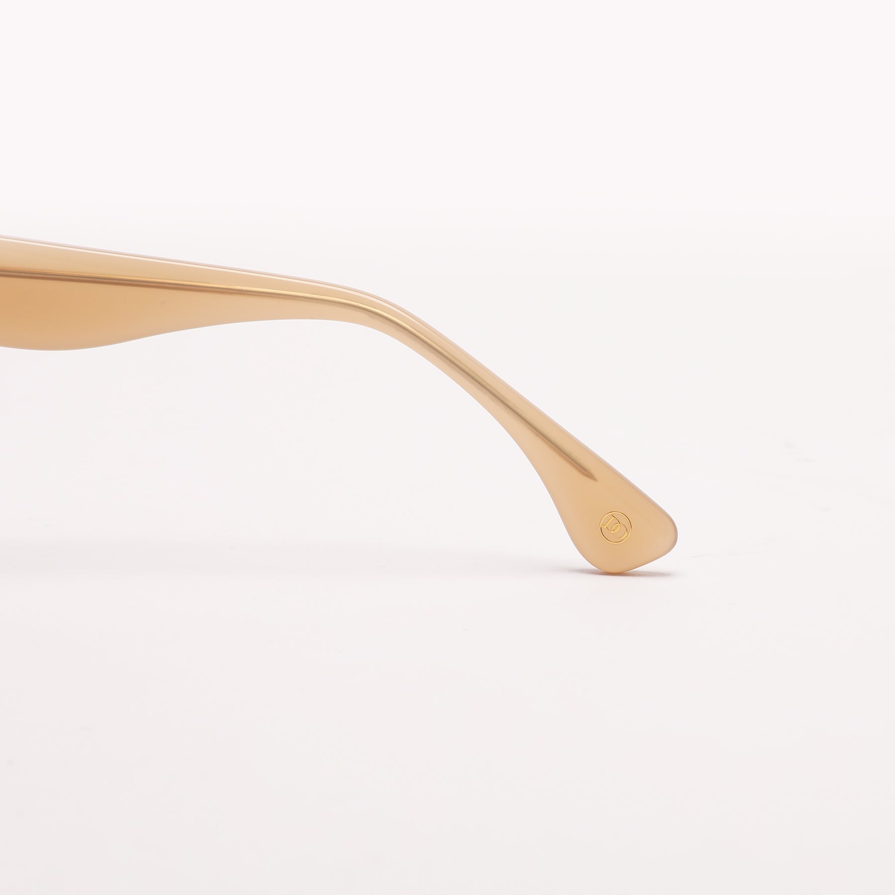 משקפי שמש דנון