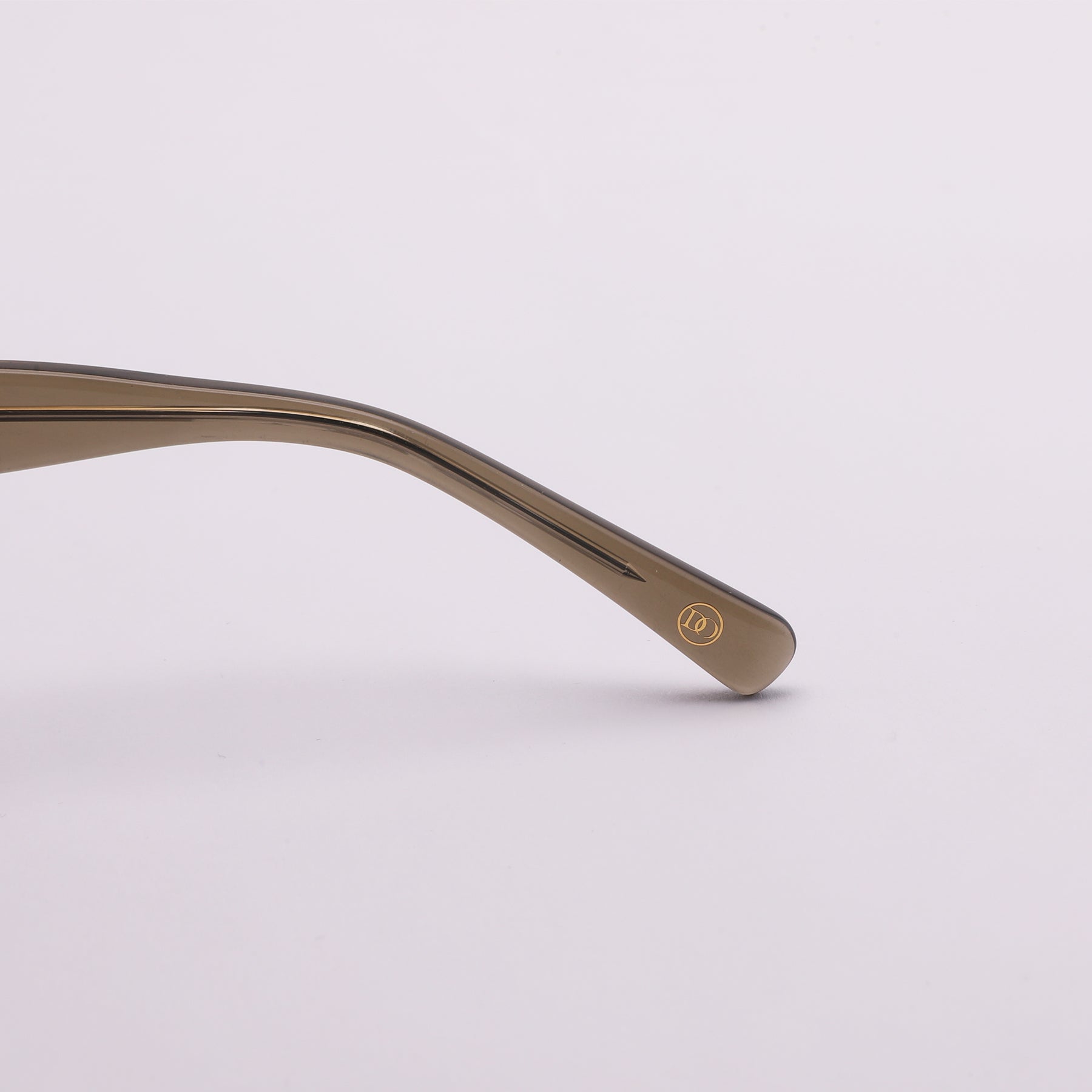 משקפי שמש דנון