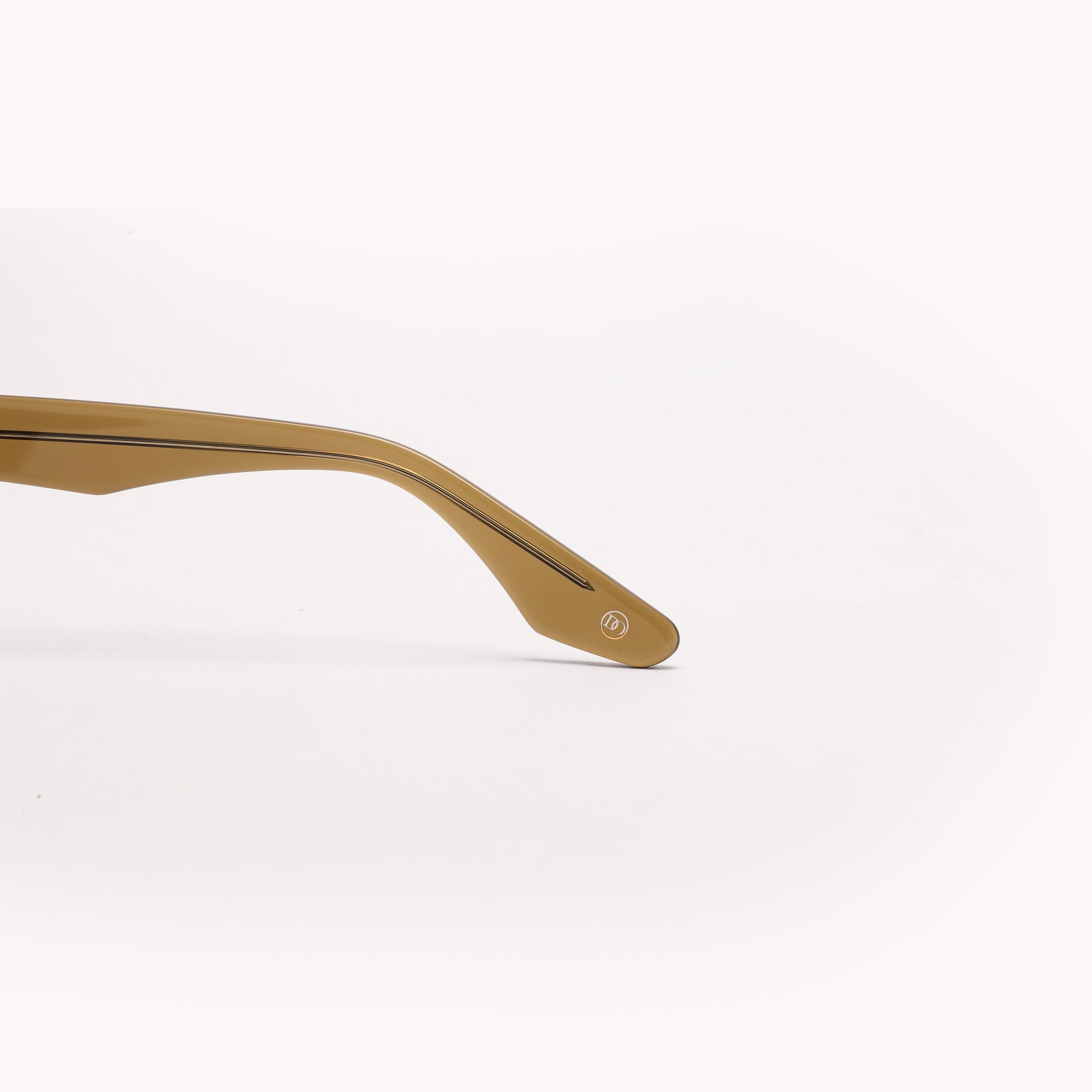 משקפי שמש דנון