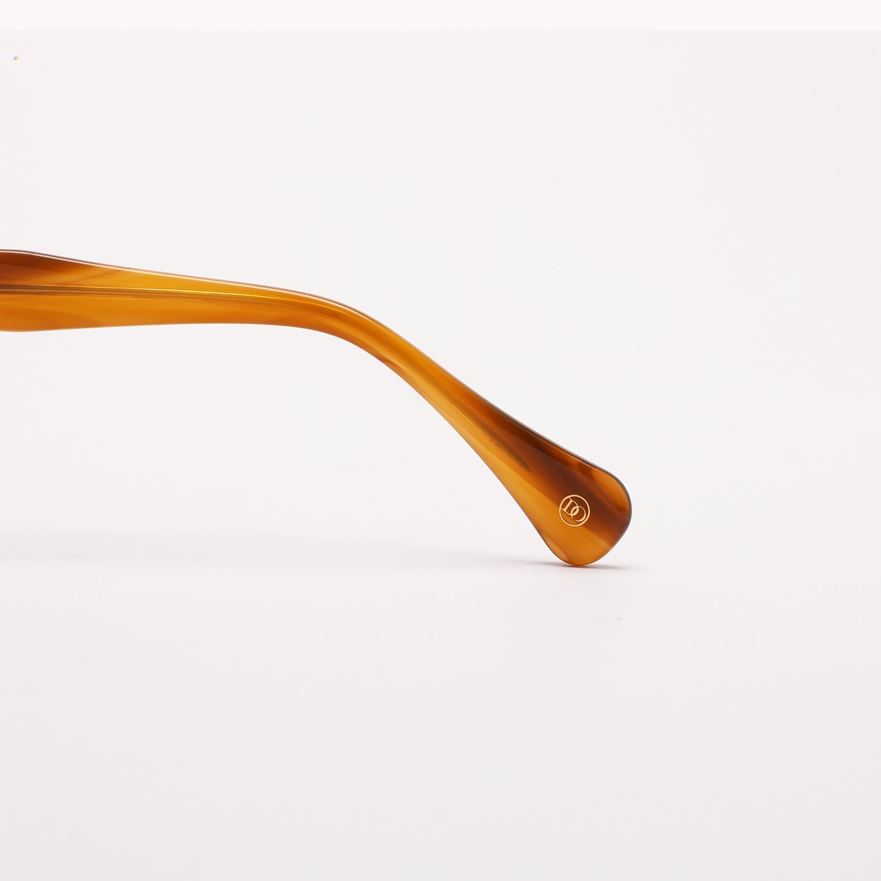 משקפי שמש דנון