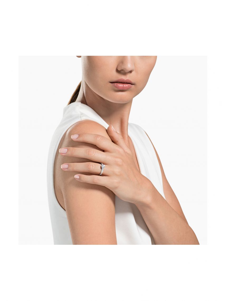 خاتم سواروفسكي Attract