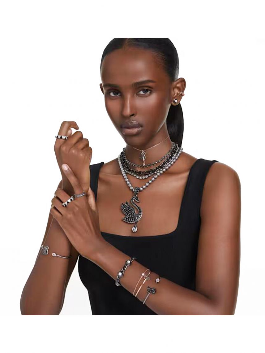 اسوارة سواروفسكي Swan