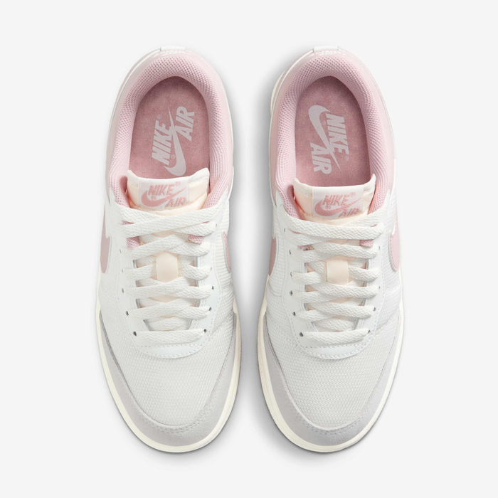 Nike Air Jordan Skyline Low Sneaker