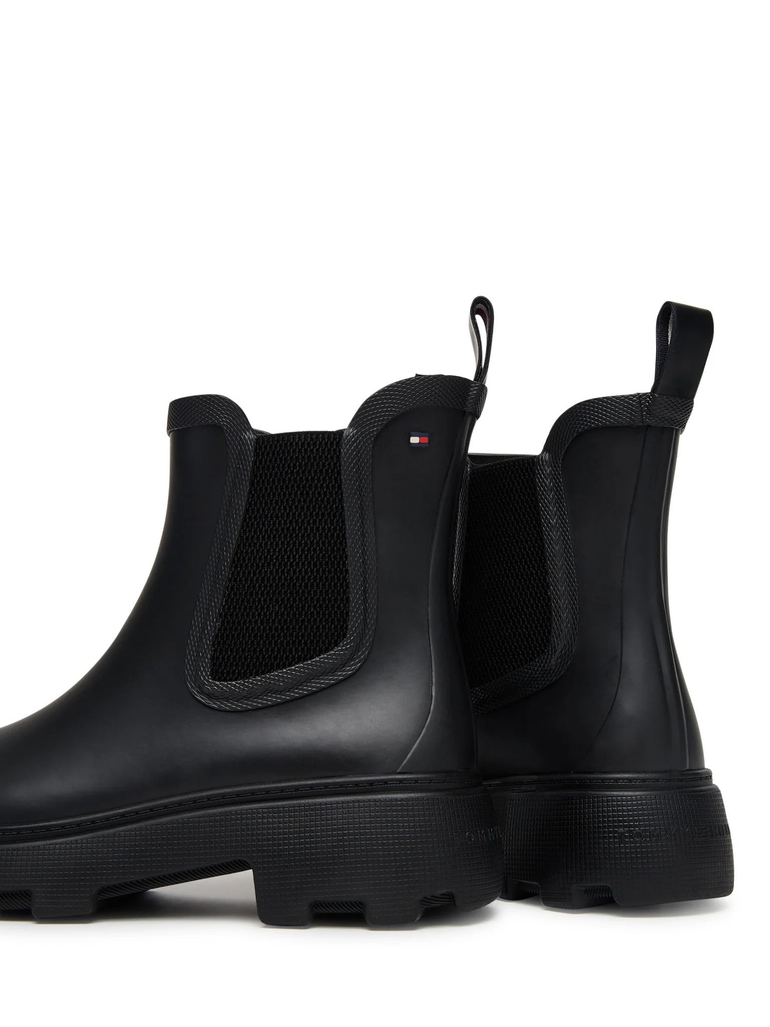 Boots טומי הילפיגר Rubber Flag Cleated