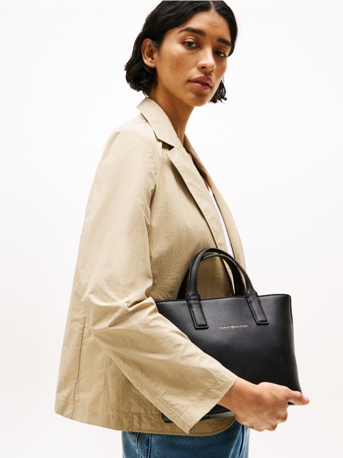 תיק טומי הילפיגר Logo Webbing Strap Tote