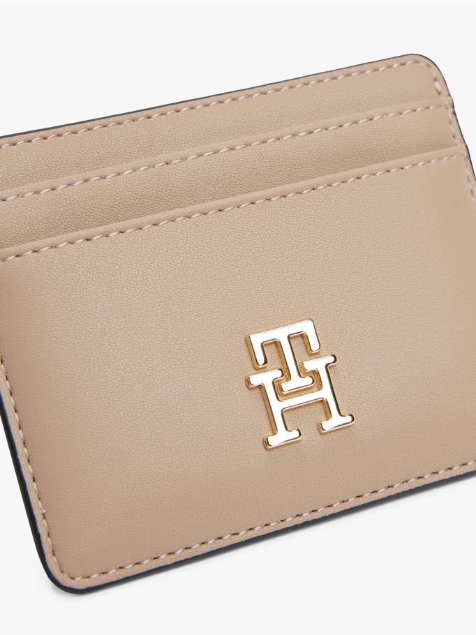 محفظة تومي هيلفيجر Th Monogram Plaque Card Holder