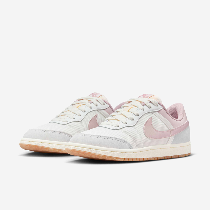 Nike Air Jordan Skyline Low Sneaker