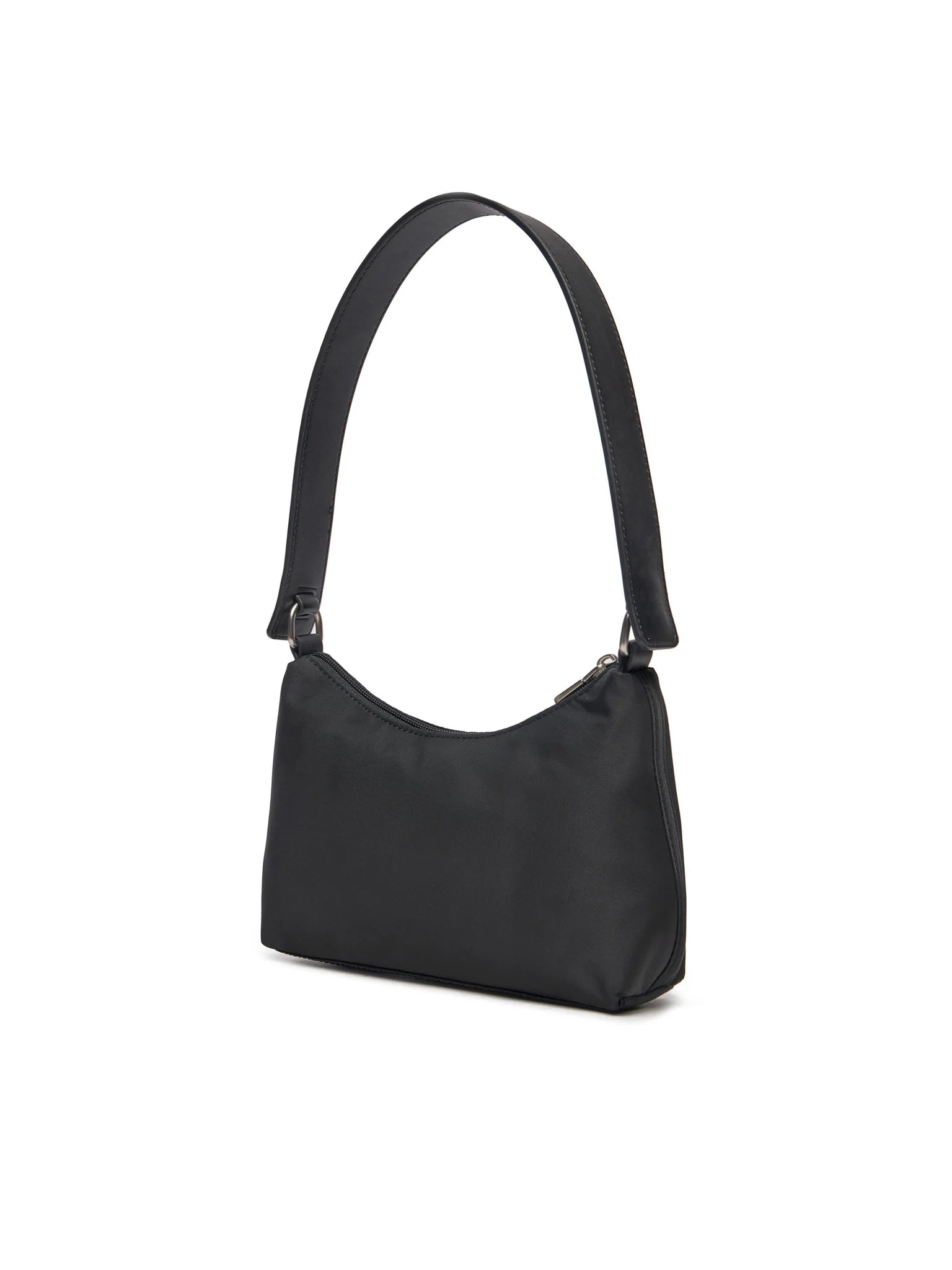 תיק קלווין קליין