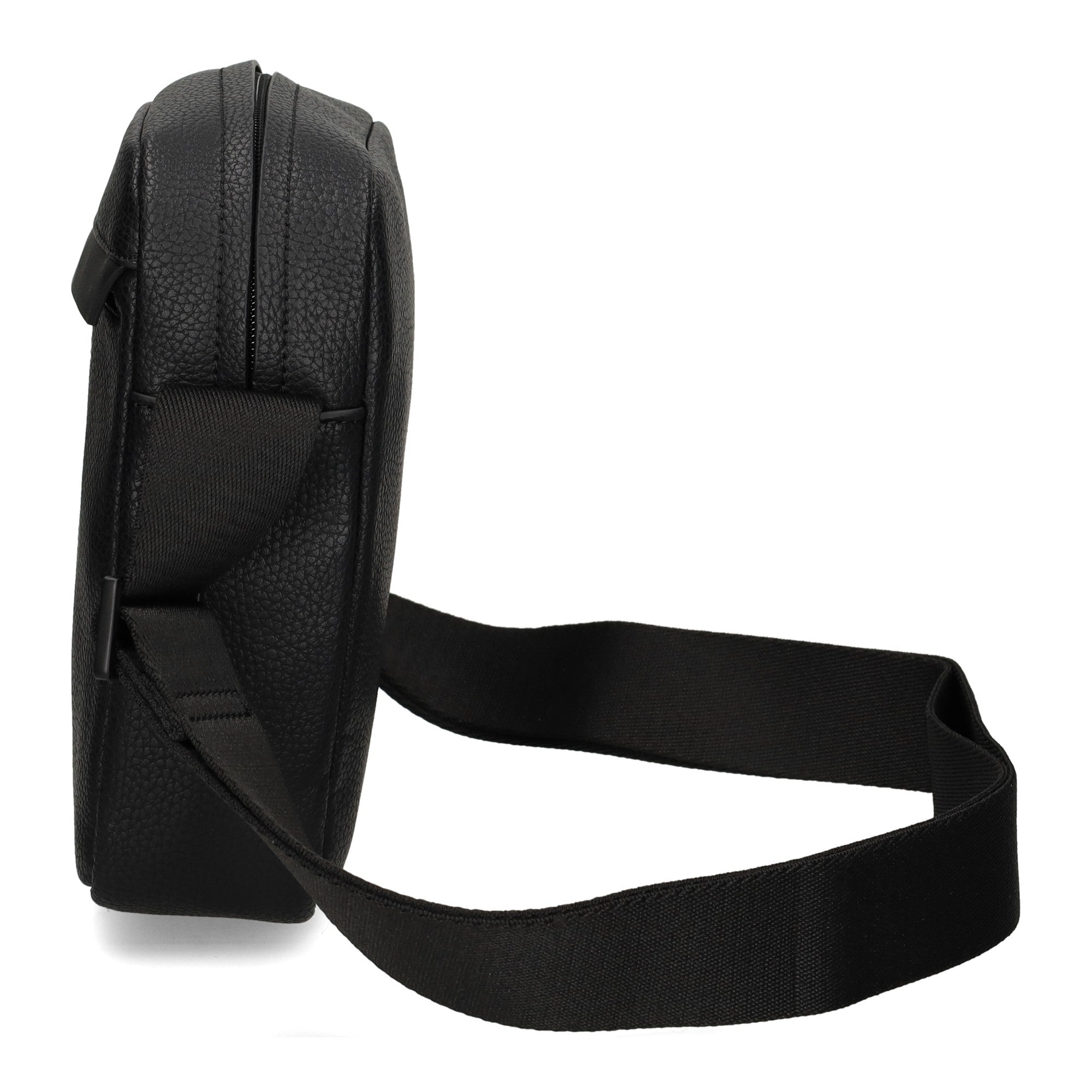 حقيبة كالفين كلاين Must Reporter