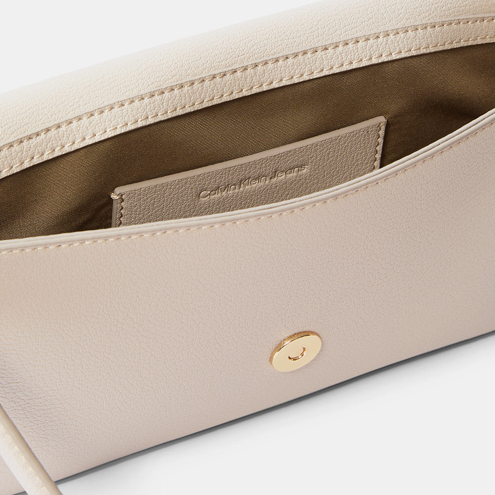 תיק קלווין קליין Minimal Monogram Shoulder