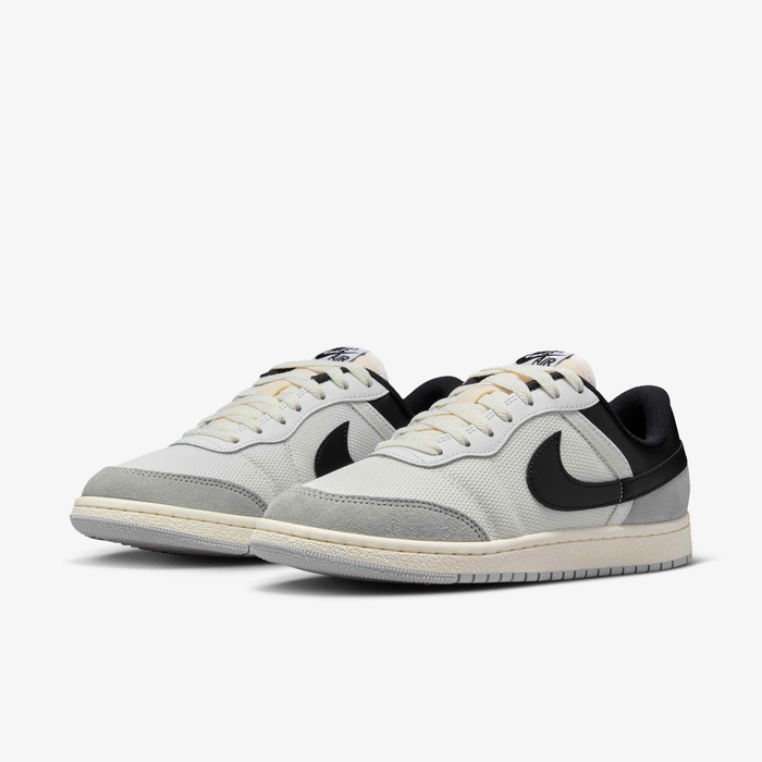 Nike Air Jordan Skyline Low Sneaker