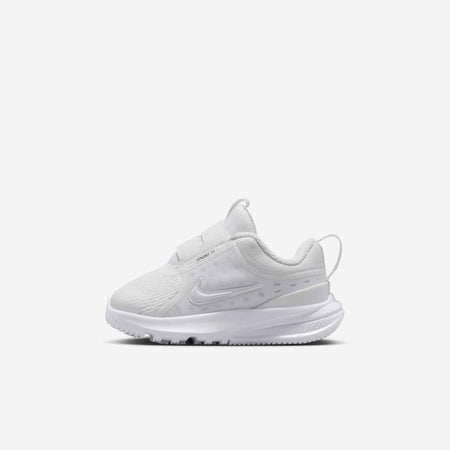 Nike Star Runner 5 Sneaker