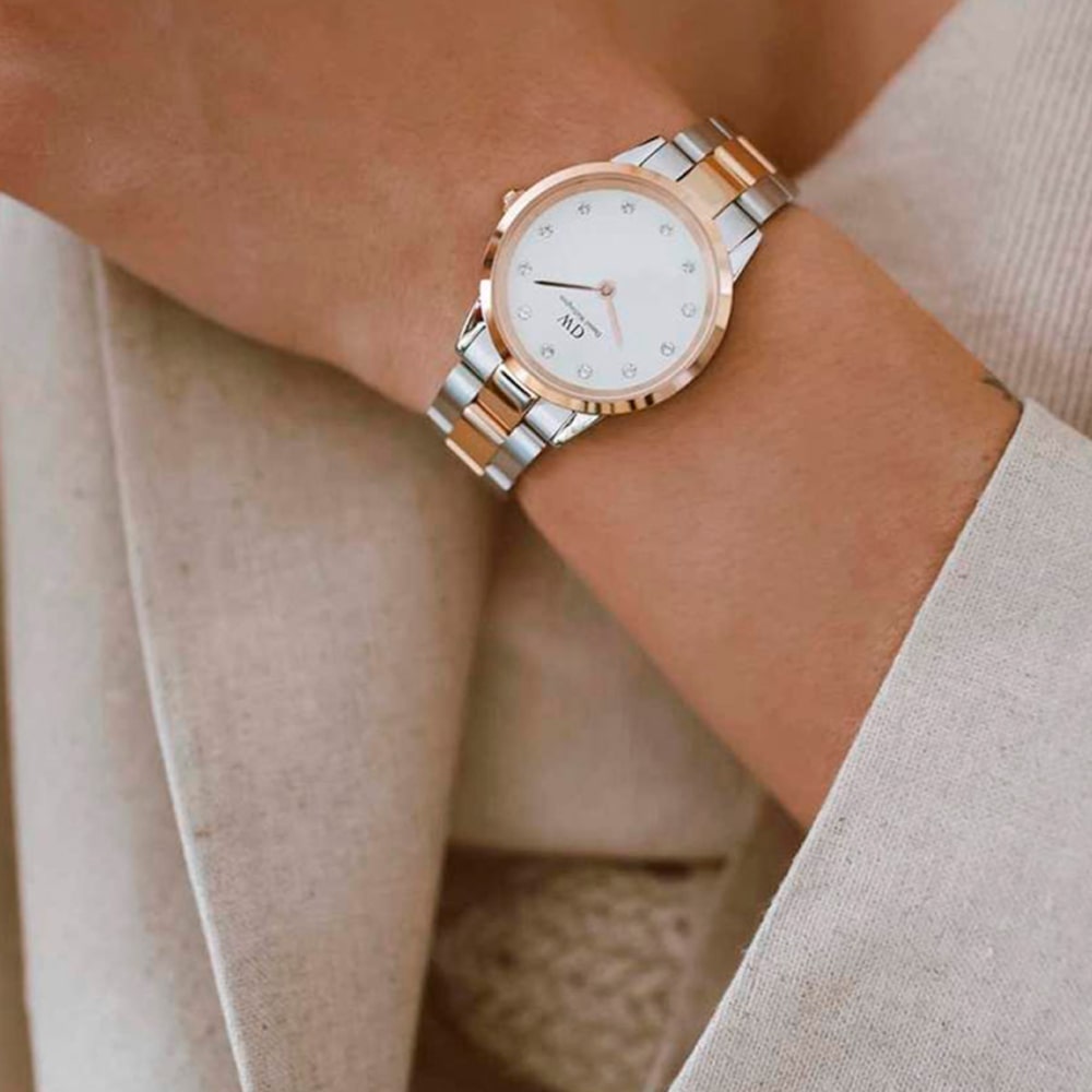 ساعة دانيل ويلنجتون