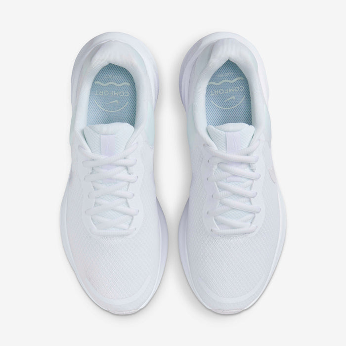 حذاء سنيكر نايك Revolution 7