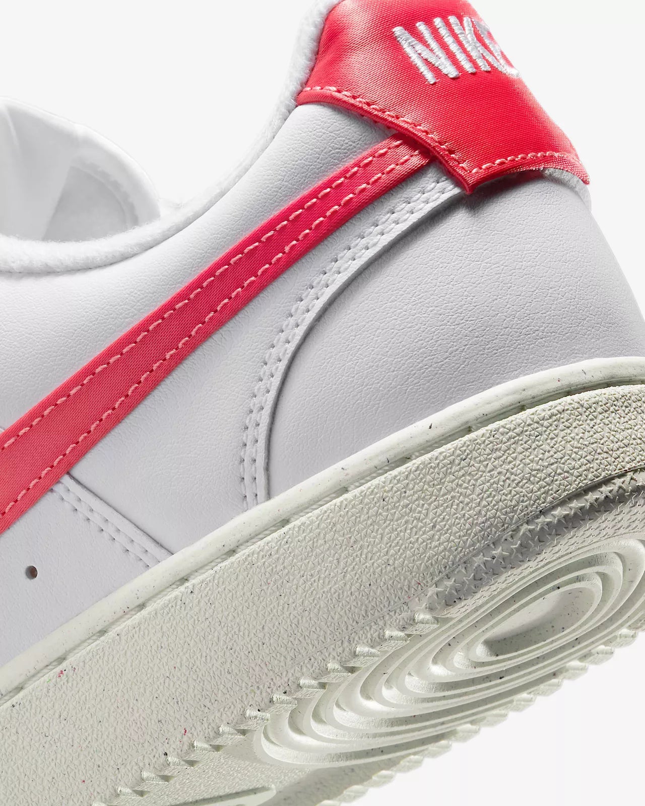 סניקרס נייקי Court Vision Low Next Nature