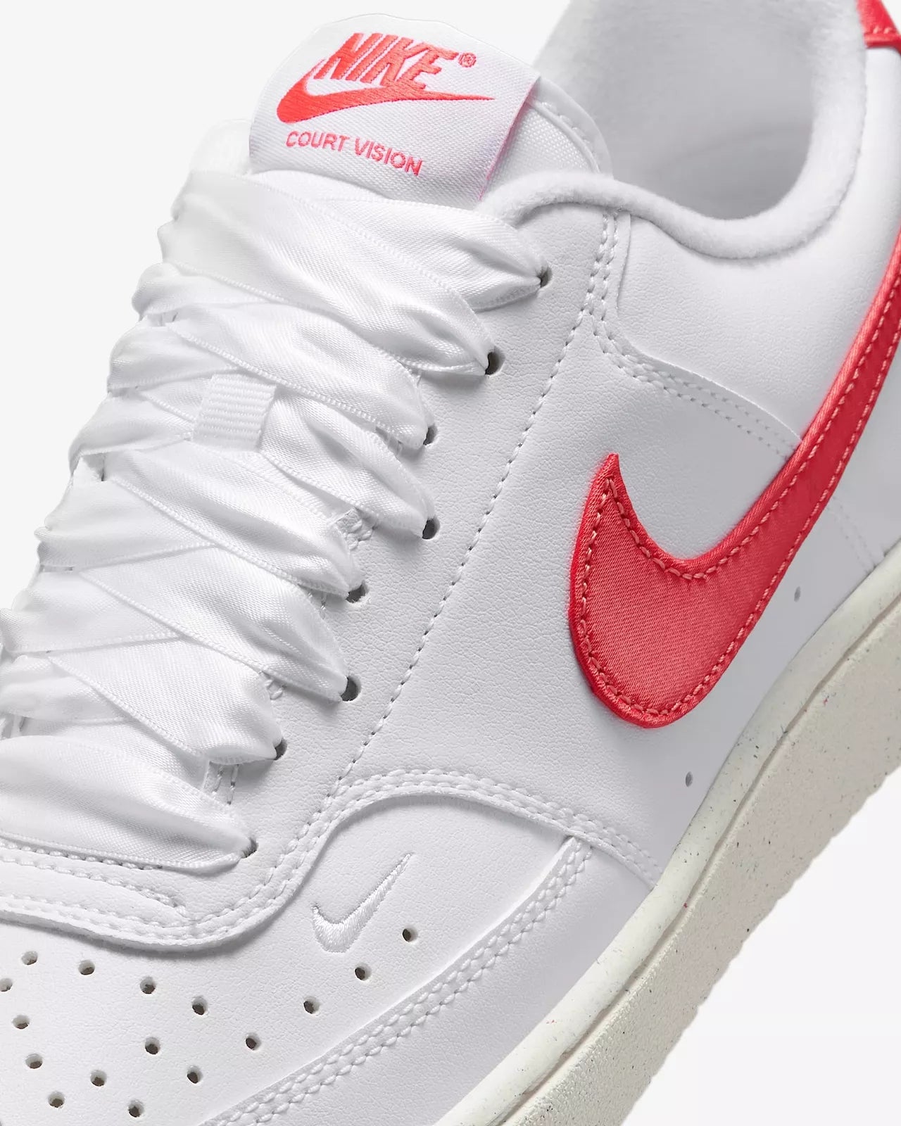 סניקרס נייקי Court Vision Low Next Nature