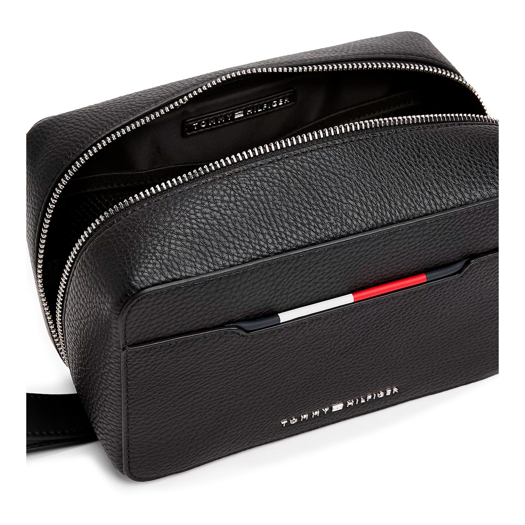 תיק טומי הילפיגר Th Central  Washbag