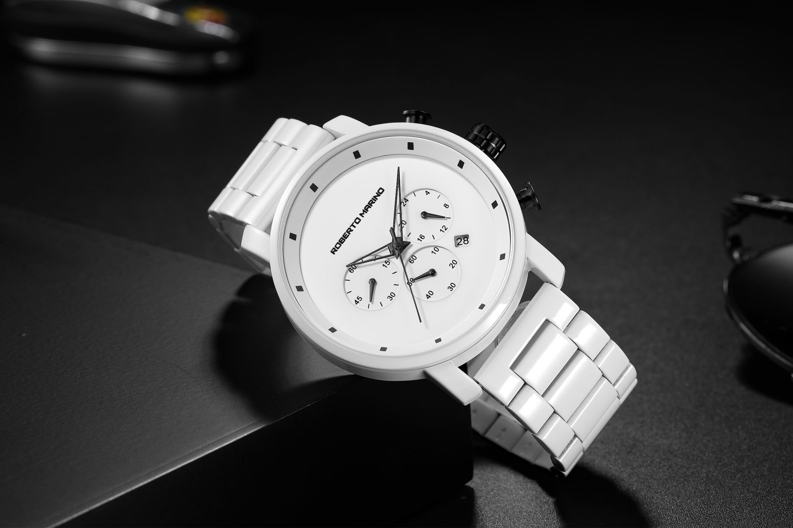 ساعة روبيرتو مارينو