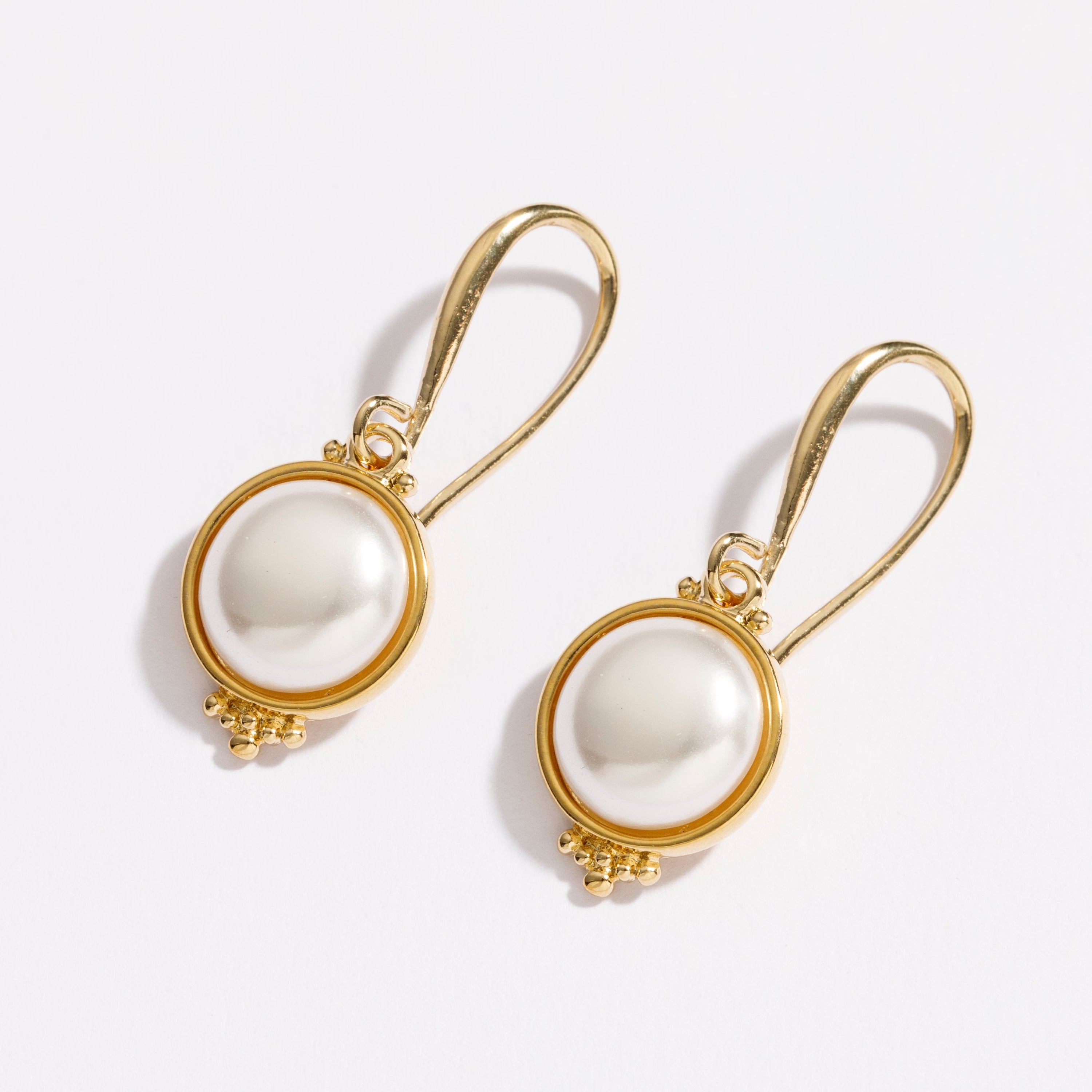 עגילים דנון