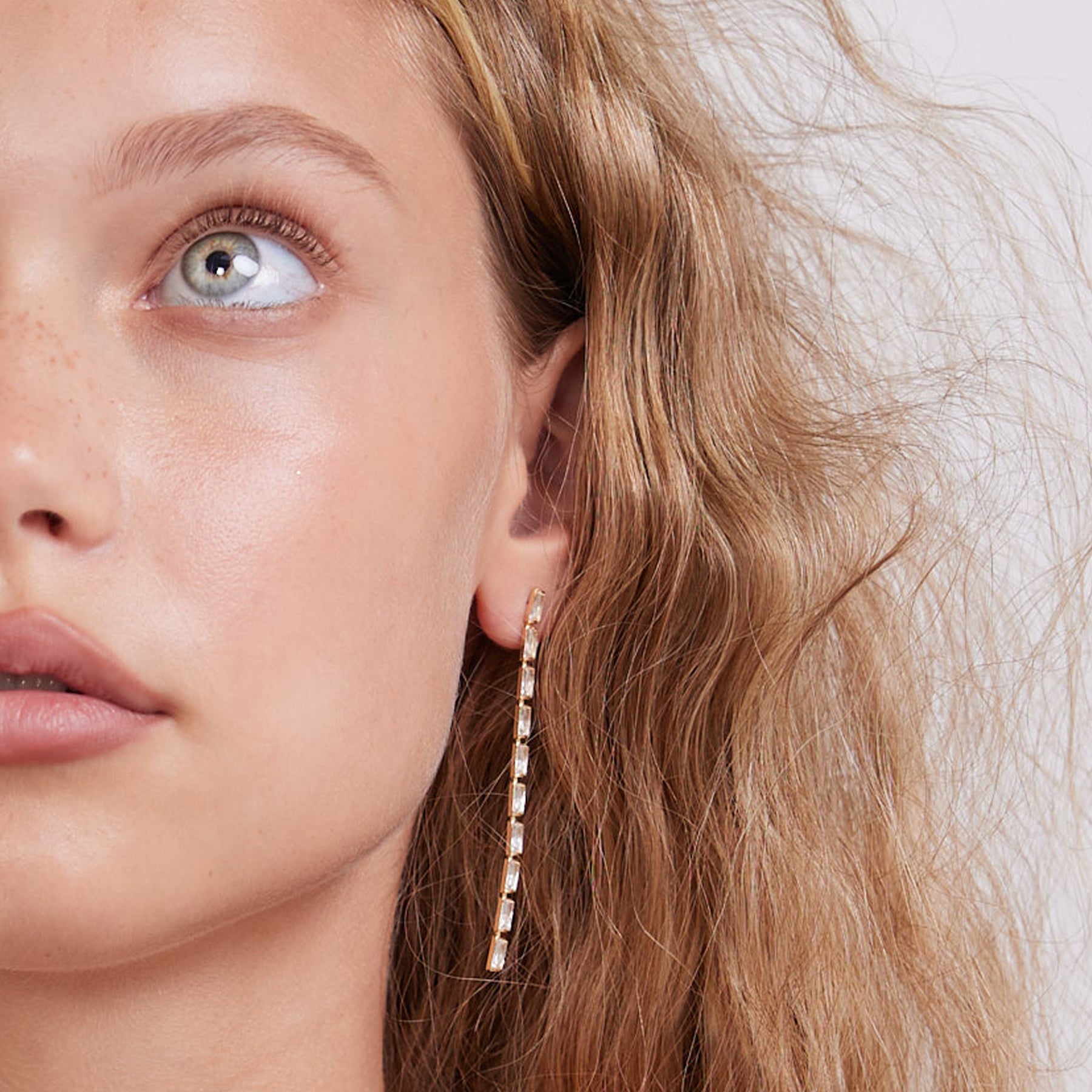 اقراط دانون