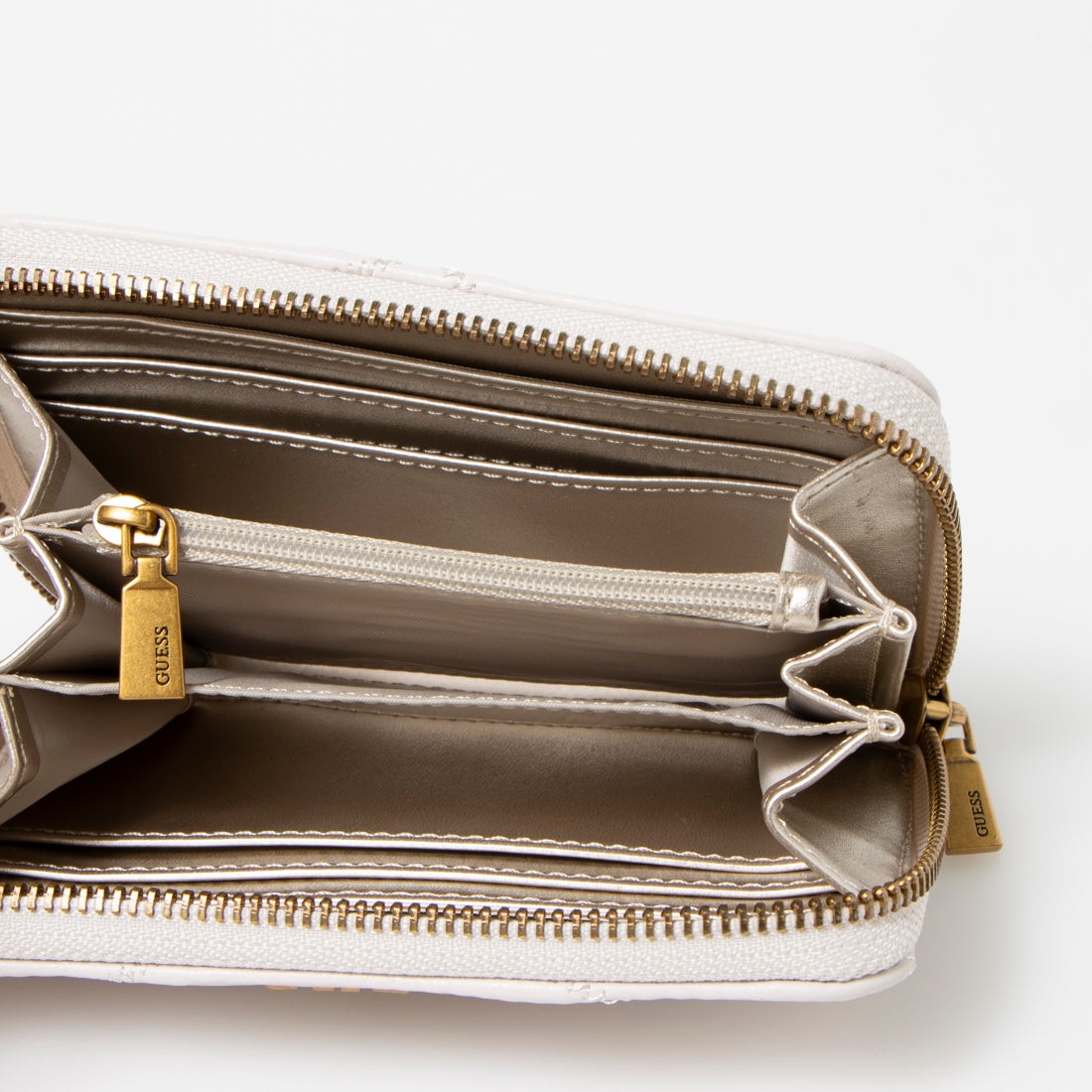 ארנק Guess Cilian