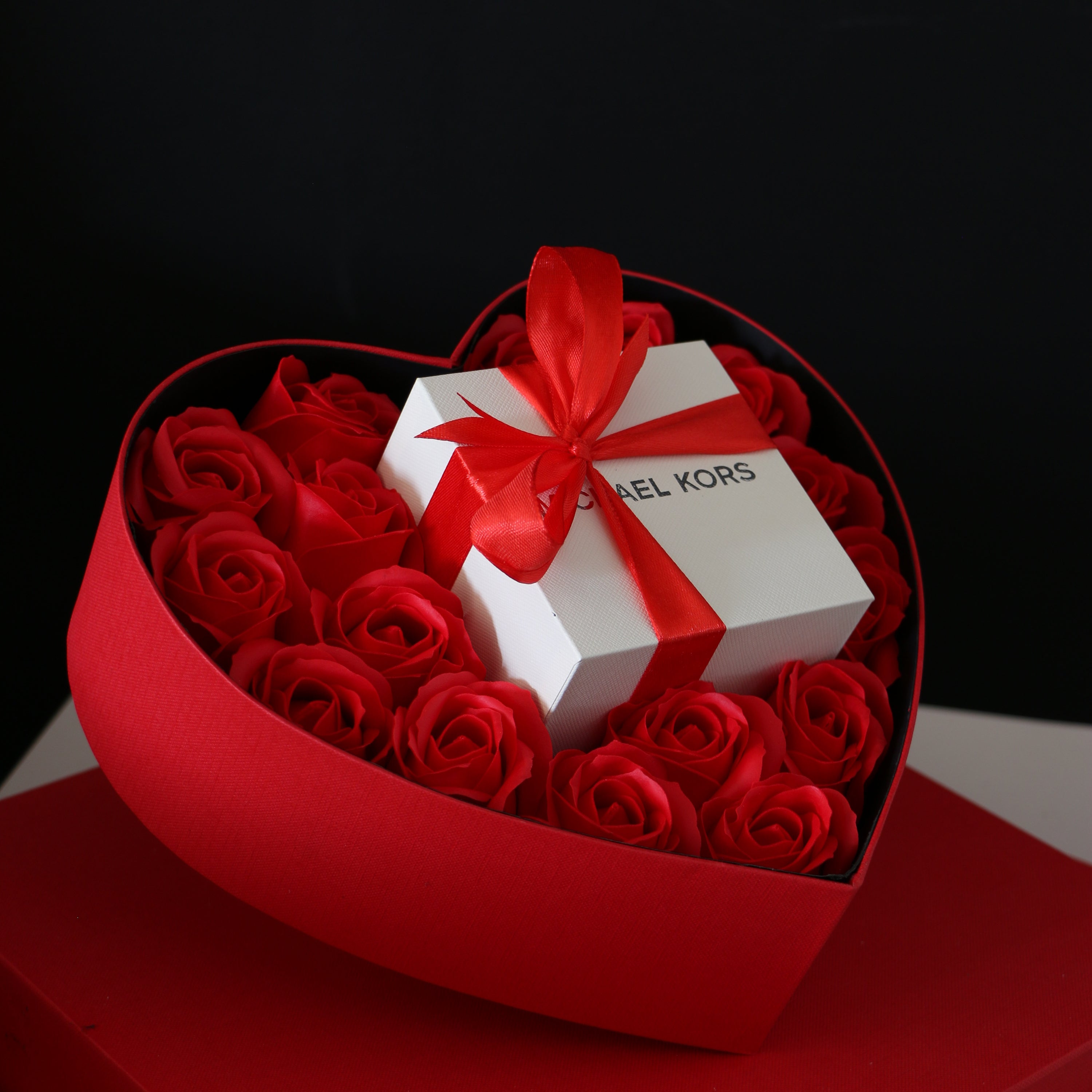 صندوق هدايا